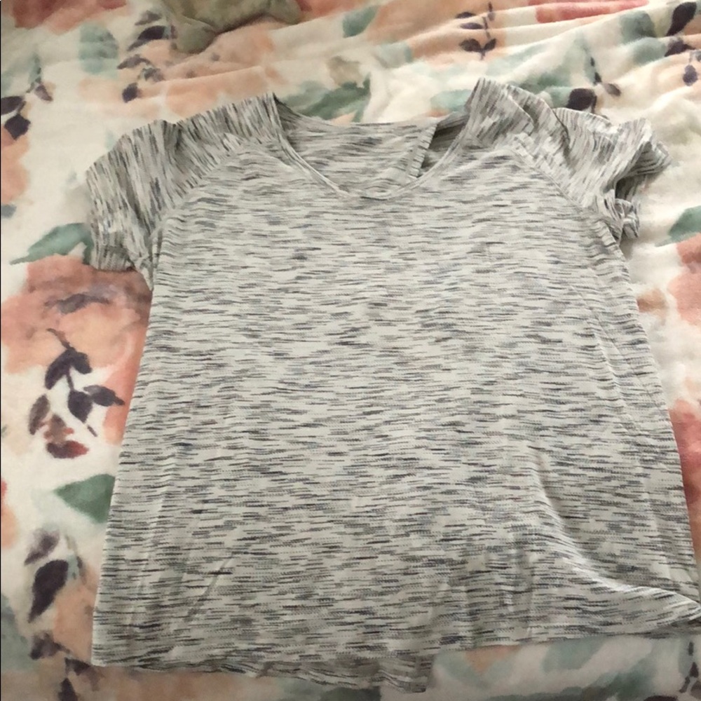 Lululemon workout shirt, ties in the back